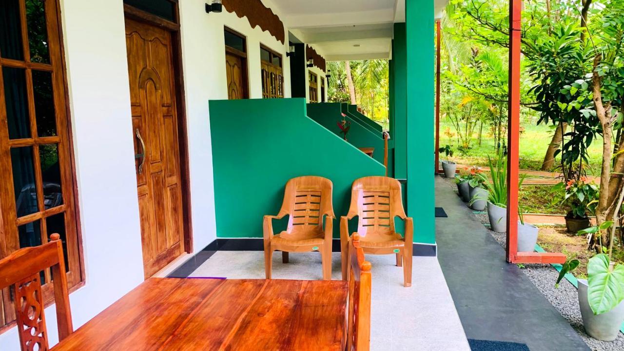 Sigiri Starwing Villa Сигирия Экстерьер фото