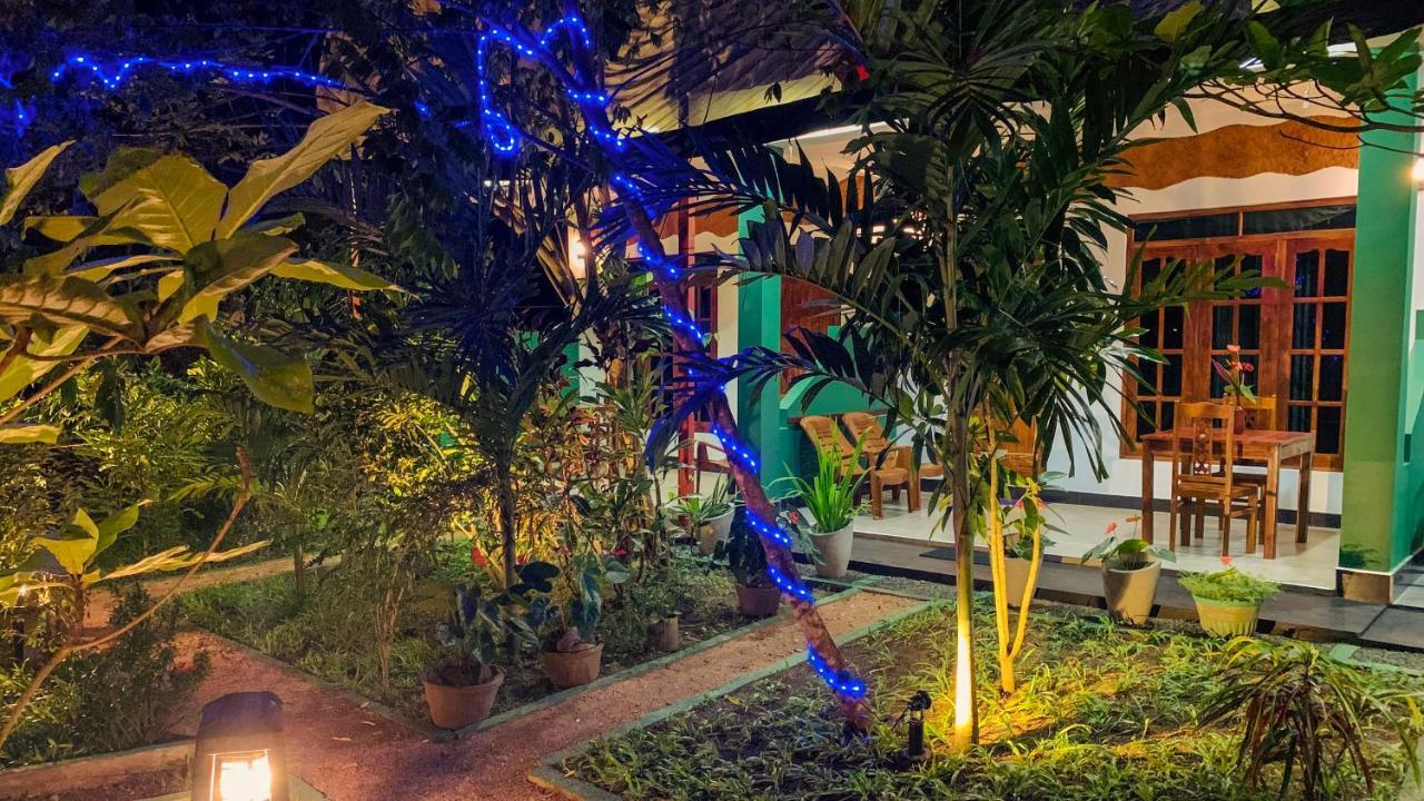 Sigiri Starwing Villa Сигирия Экстерьер фото